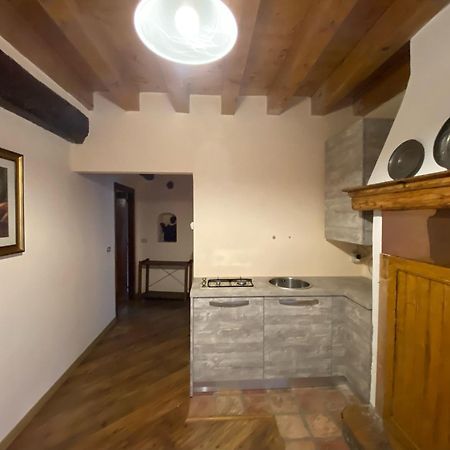 Loggia Appartement Vobarno Kamer foto