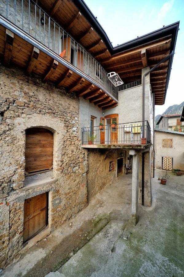 Loggia Appartement Vobarno Buitenkant foto